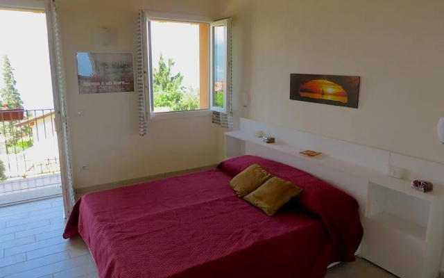 India Apartment With Lake View Over Stresa