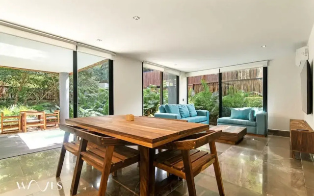 2BR w Private Pool - Steps Away From the Beach