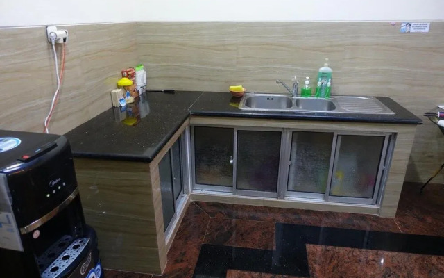 The Backpacker Semarang - Hostel