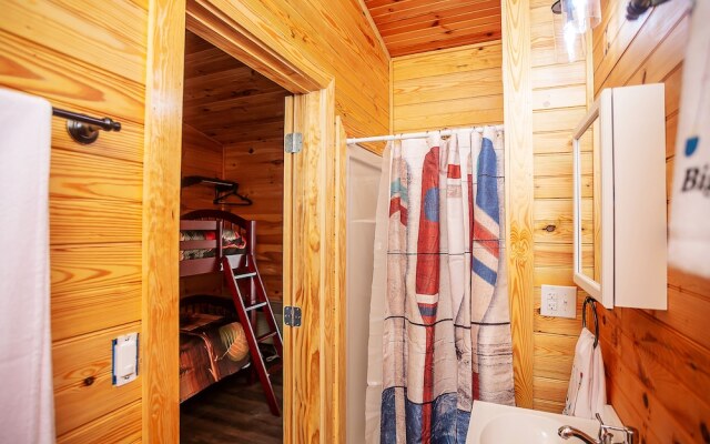 Bigfoot Lodge Room Two