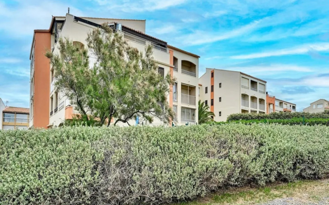 Apartment for 5 Guests, Agde