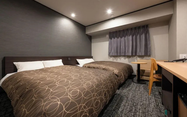 Hotel Legit