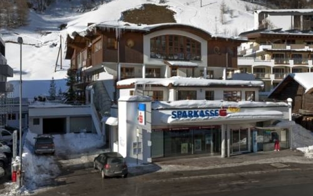 Landhaus Fiegl - Appartements in Sölden