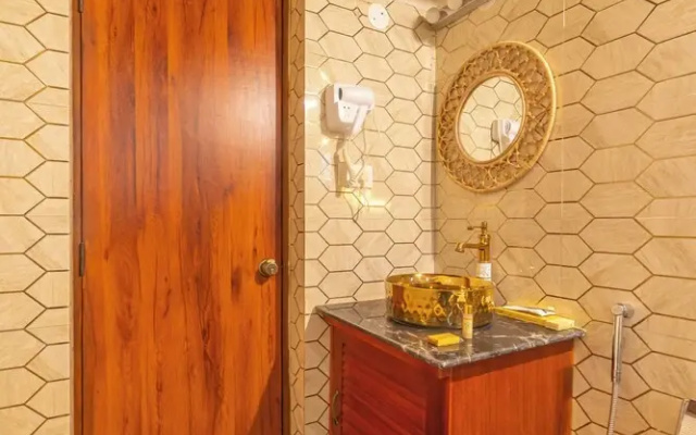 Brown Town Resort & Spa