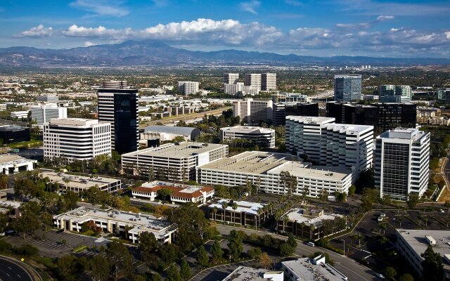 Atrium Hotel at Orange County Airport