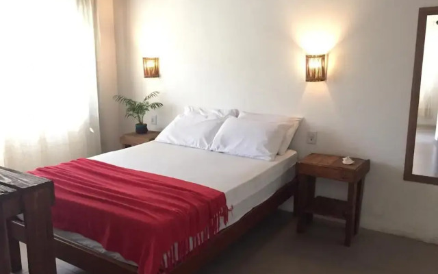 Casa Larrosa