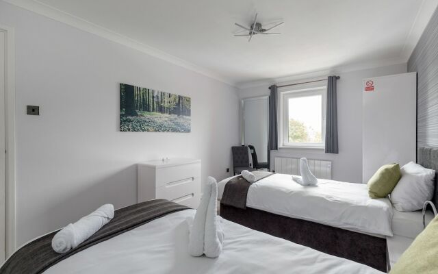 Dunfermline Central Apartments at 36