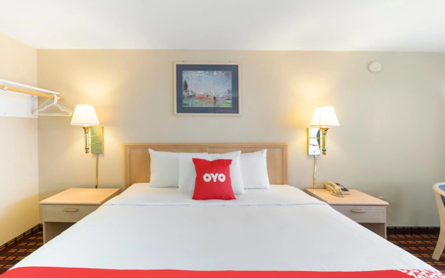 OYO Hotel Starlite Seneca Falls