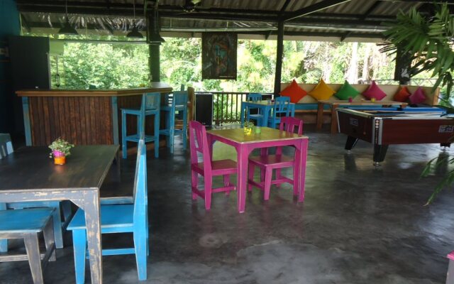 Orchard House Resort