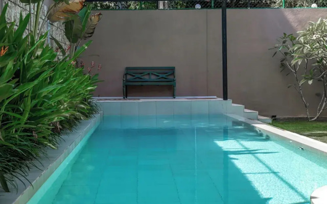 Colombo Villa Collection