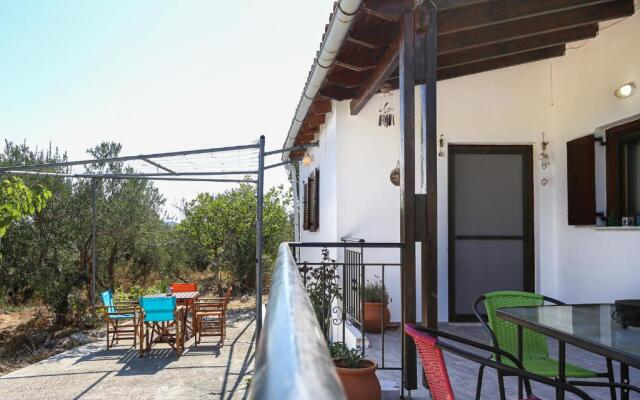 Creta 2 bedrooms 6 persons village house