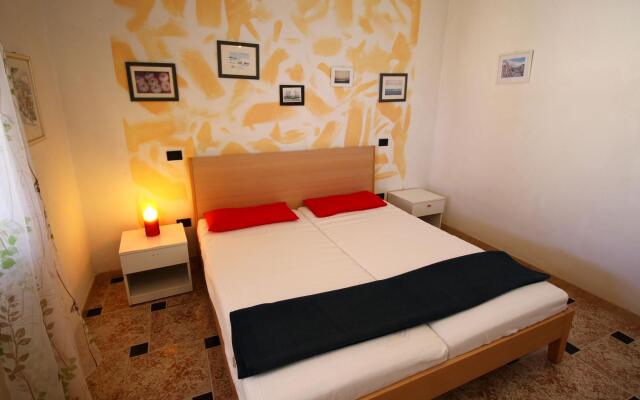 Cozy Holiday Home in Ricadi near Sea