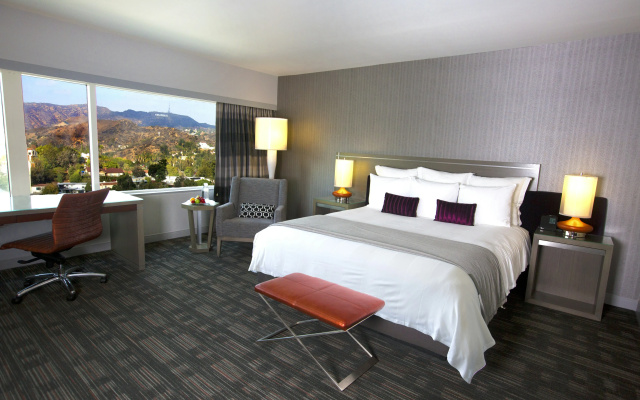 Loews Hollywood Hotel