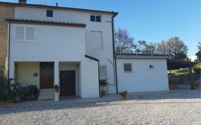 Villa with stunning views and private pool-Villa Matilde