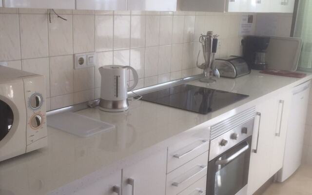 Beautiful 4-Bed det villa private pool sea views