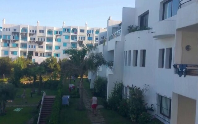 Colina Smir Mʼdik