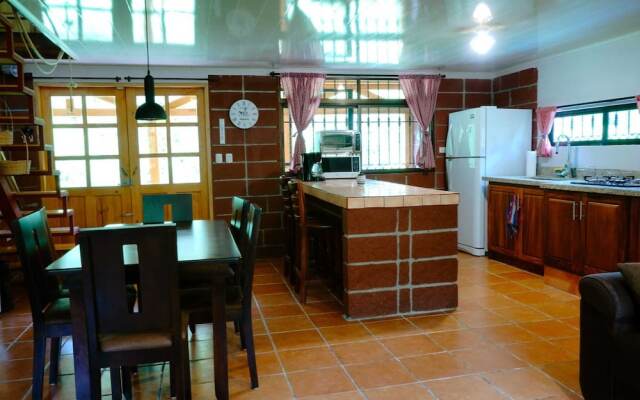 Hotel Los Sueños de Bajos del Toro