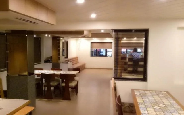 Hotel Umesh (Near Nani Daman Beach)