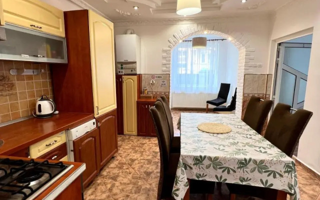 FLH - MIRA Apartments