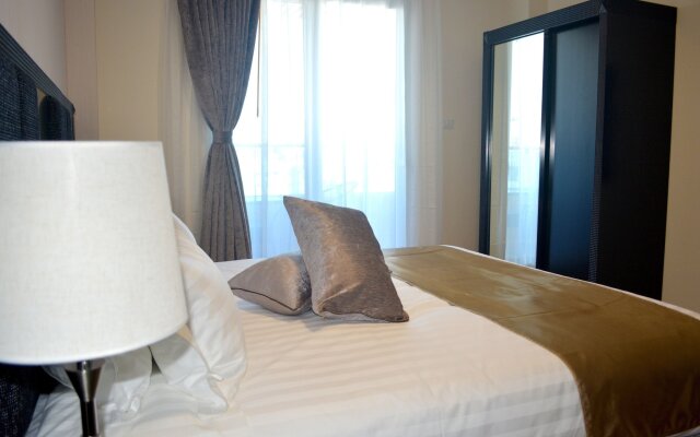 Tilal Almadina Hotel & Suites