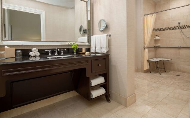 The Roosevelt New Orleans, A Waldorf Astoria Hotel