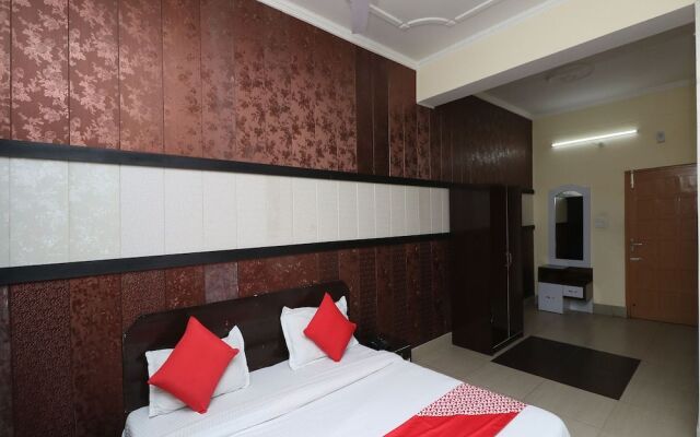 OYO 29383 Hotel Heaven Heights