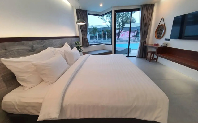 Rattana Pura Beach Resort