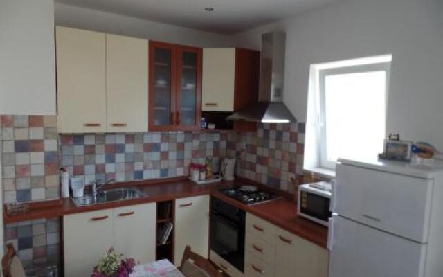 Apartment 4M