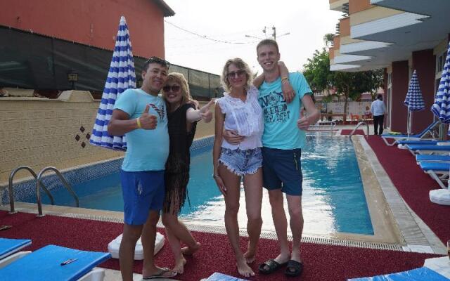 Kleopatra Sunli̇ght Hotel