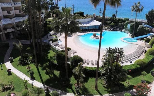 Appartement Cannes la Bocca, 1 pièce, 5 personnes - FR-1-609-33