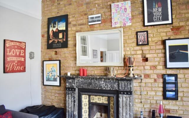 2 Bedroom Flat Next To Hove Seafront
