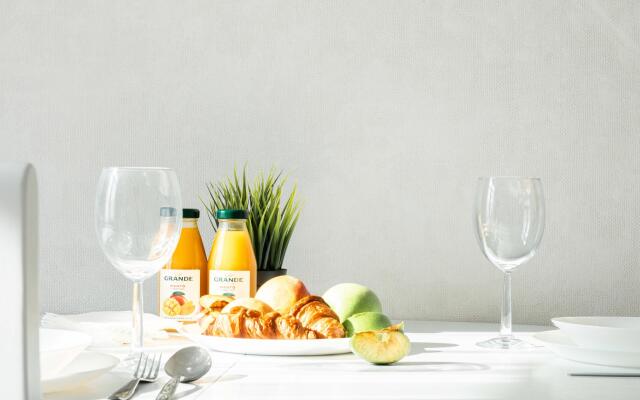 Depart Apart, on Driveway Dalnij, bld. 11 h2