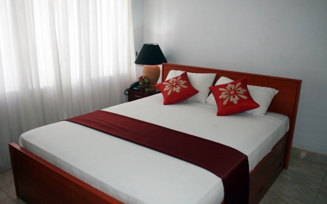 Blue Gum Hotel