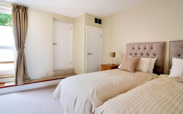 The Garden Suite