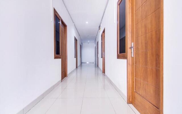 OYO Life 90084 Merpati Place