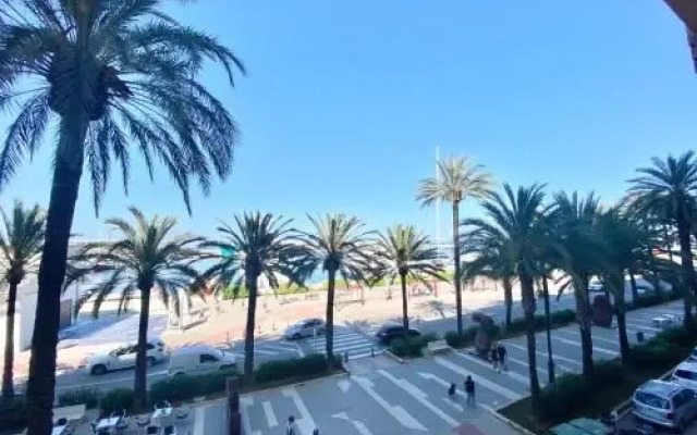 1ere ligne vue port et mer