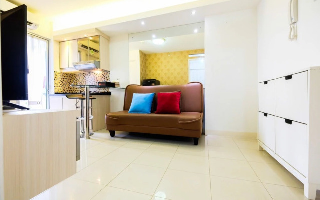 2BR Bassura City Apartment Connect to Pool
