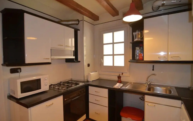 Barcelona Cosmopolitan 1A Apartment