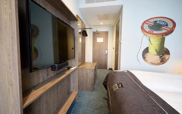 Holiday Inn - the niu, Loom Manchester North by IHG
