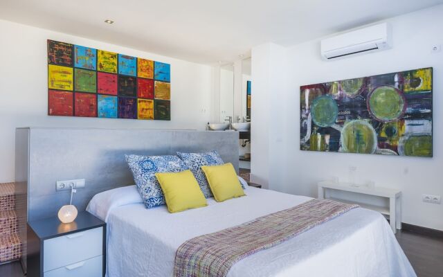 Villa Santa Catalina - Family Only