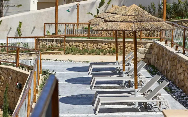 Villaggio Mare Suites