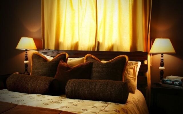 Waterford Manor