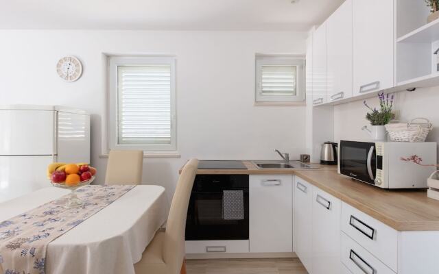 Apartment Povlja