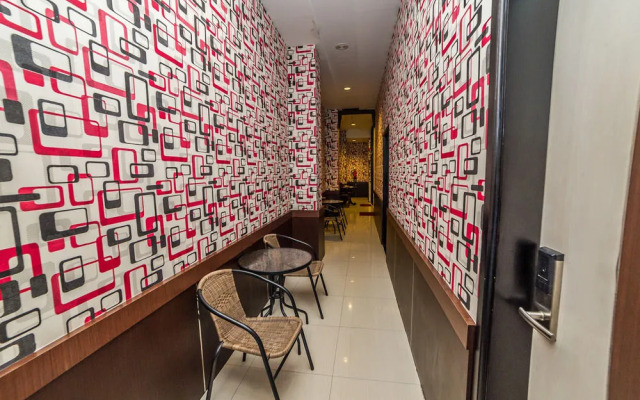 Airy Pelabuhan Makassar Nusantara 114