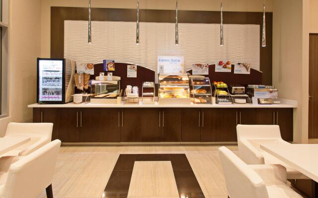 Hampton Inn by Hilton North Hollywood