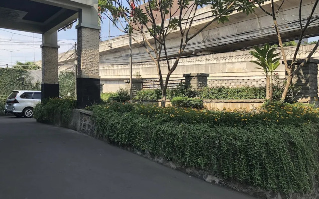 Mutiara Suites