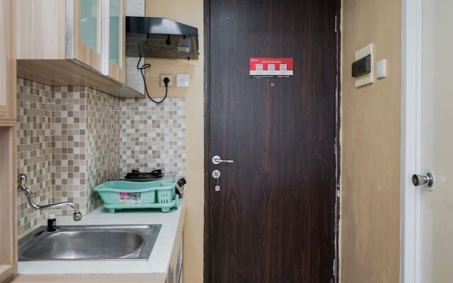 Modern And Relax Studio Room At Serpong Greenview Apartment