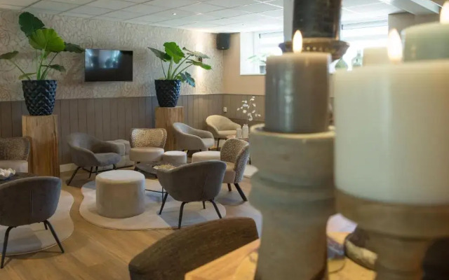 Отель The Bloom