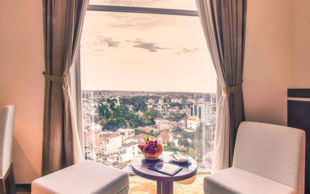 The Mira Hotel