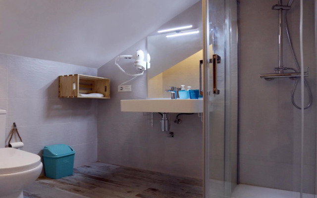 Loft independiente con Piscina compartida en Centro de Valencia